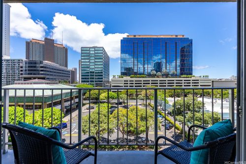 apt-703-731 Amana St, Honolulu, HI, 96814-3271 | Card Image