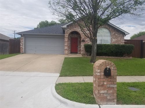 6412 Brookcrest Dr, Arlington, TX, 76018-2958 | Card Image