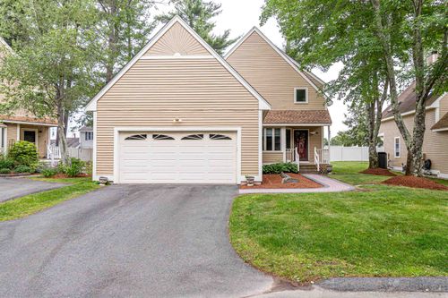 10 Briley Pl, Nashua, NH, 03063-2026 | Card Image