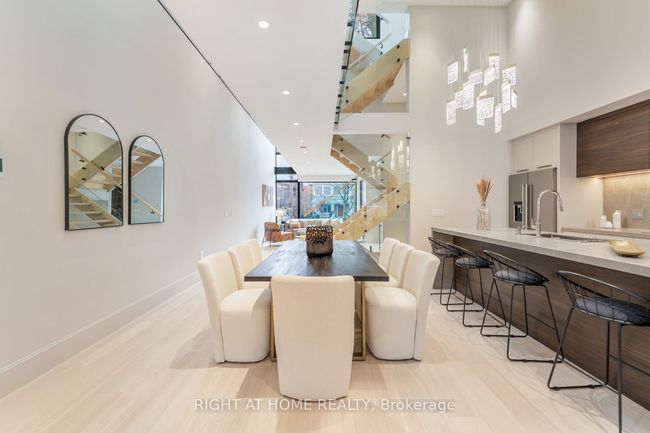 37 Kenilworth Ave, House other with 4 bedrooms, 6 bathrooms and 1 parking in Toronto ON | Image 19
