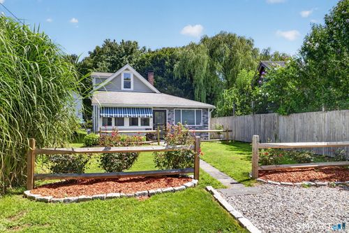 58 Union St, Deep River, CT, 06417-1733 | Card Image