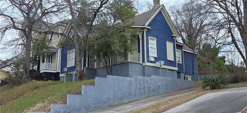 975 Maple St, Macon, GA, 31201-2161 | Card Image