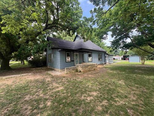 1620 Fuller St, Winfield, KS, 67156-4909 | Card Image