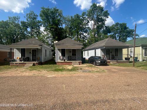 428-432-430 W Martin Luther King Jr Drive, Greenwood, MS, 38930 | Card Image