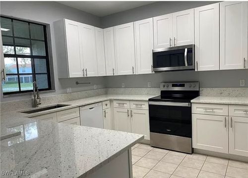 14712 Sutherland Ave, NAPLES, FL, 34119-4117 | Card Image