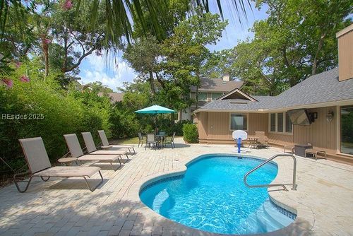 15 N Sea Pines Dr, Hilton Head Island, SC, 29928-6002 | Card Image