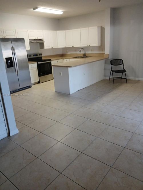 apt-111-17350 Nw 67th Ave, Hialeah, FL, 33015-4261 | Card Image