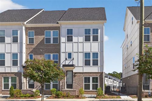 2571 Astaire Ct Nw, Atlanta, GA, 30318-1221 | Card Image