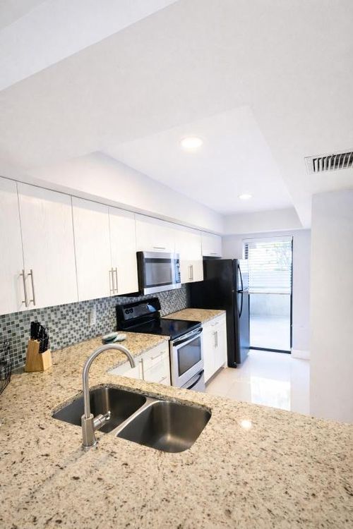 4-11596 Nw 45th St, Coral Springs, FL, 33065-7283 | Card Image