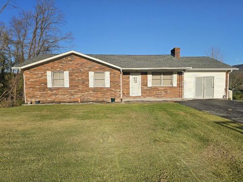 132 Tanglewood Way, Tazewell, VA, 24651 | Card Image