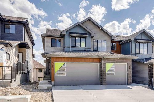 386 Heritage Blvd, Cochrane, AB, T4C3K6 | Card Image
