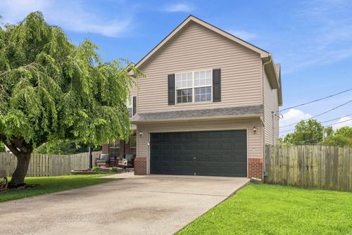 404 E Ridge Dr, Nicholasville, KY, 40356-2955 | Card Image