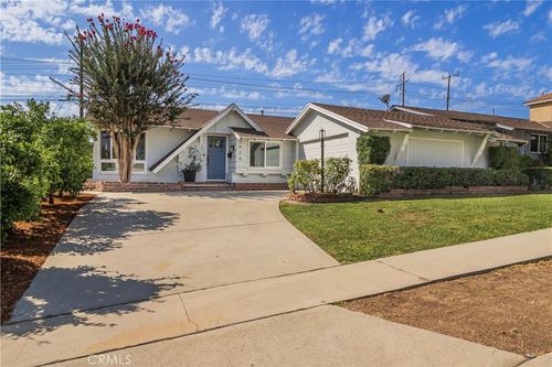 2420 Sidon Ave, La Habra, CA, 90631-5833 | Card Image