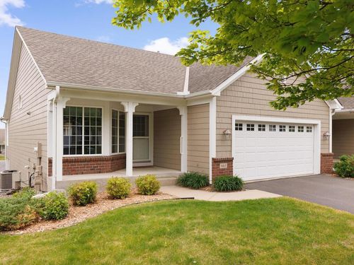 663 Regent Ln, Waconia, MN, 55387-1543 | Card Image