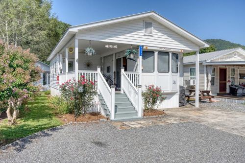 4328 Riverbank Run, Hiawassee, GA, 30546 | Card Image