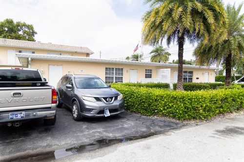 101 Akron St, Lake Worth Beach, FL, 33461-4808 | Card Image