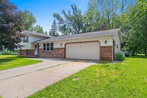 232 W Green Bay Street, Pulaski, WI, 54162 | Card Image