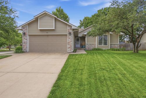 433 S Firefly Ct, Wichita, KS, 67235 | Card Image