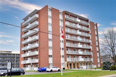 602 - 8 Woodman Dr S, Home with 2 bedrooms, 1 bathrooms and 1 parking in Hamilton ON | Image 1