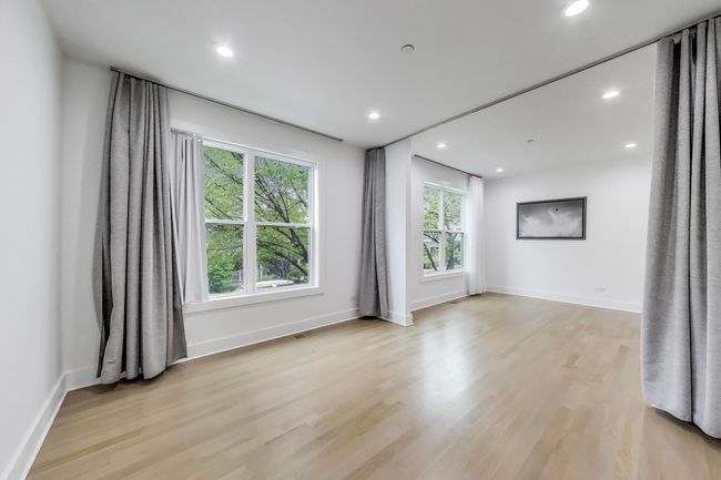 8127 Floral Ave, Townhouse with 3 bedrooms, 4 bathrooms and 3 parking in Skokie IL | Image 14