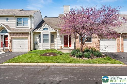287-287 Ridings Cir, Macungie, PA, 18062-1809 | Card Image