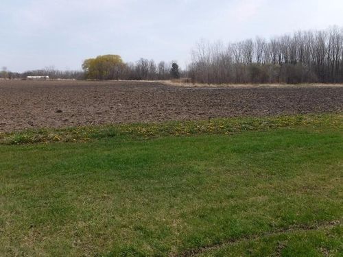 10701 Burlington Road, SOMERS, WI, 53144 | Card Image