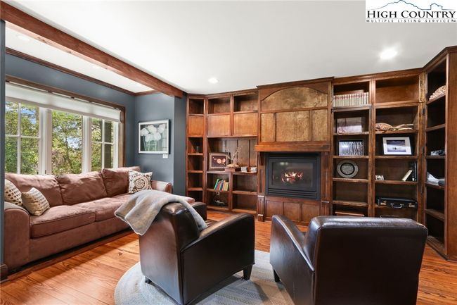 314 Mockingbird Ln, House other with 5 bedrooms, 5 bathrooms and null parking in Blowing Rock NC | Image 25