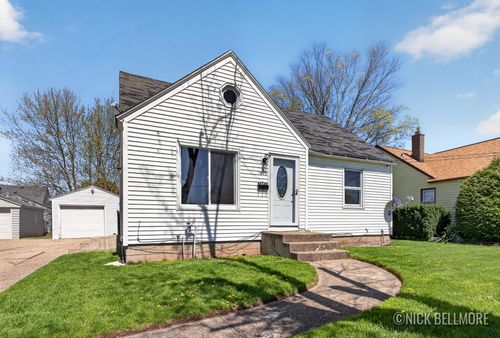 1049 Buckingham St, Wyoming, MI, 49509-2830 | Card Image