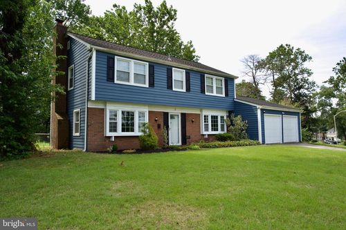 3 Trinity Turn, Willingboro, NJ, 08046-3828 | Card Image