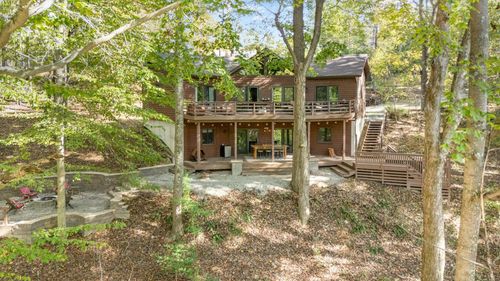 201 Apache Lane, Hide A Way Hills, OH, 43107 | Card Image