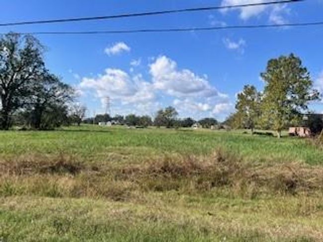 708 Winchester Trl, Home with 0 bedrooms, 0 bathrooms and null parking in Angleton TX | Image 19