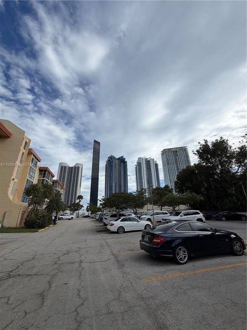 104-200 172nd St, Sunny Isles Beach, FL, 33160-3414 | Card Image