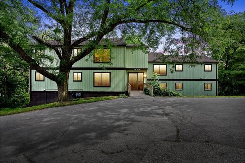 apt-12-1429 Edgewood Rd Nw, Cedar Rapids, IA, 52405-5216 | Card Image