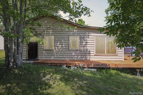 5020 N Main St, Long Lake, MI, 48743 | Card Image