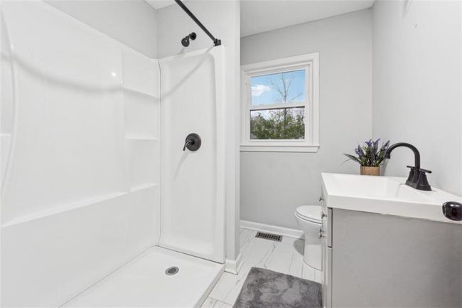 1849 S Columbia Pl, House other with 3 bedrooms, 2 bathrooms and 9 parking in decatur GA | Image 15