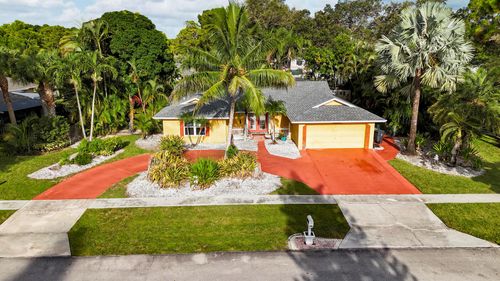 13971 Ishnala Cir, Wellington, FL, 33414-7806 | Card Image