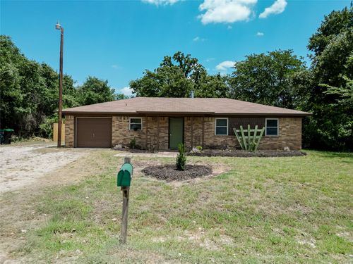312 Birchwood St, Azle, TX, 76020-2104 | Card Image