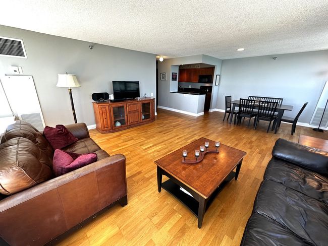 APT-4605 - 474 N Lake Shore Dr, Condo with 2 bedrooms, 2 bathrooms and 1 parking in CHICAGO IL | Image 12