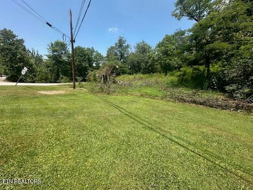 6137 Highway 840, Wallins Creek, KY, 40873-8820 | Card Image