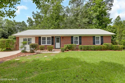 106 Old Mill Rd, Castle Hayne, NC, 28429-5916 | Card Image