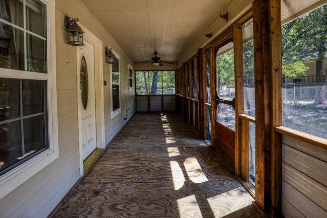 guest house screened porch | Image 24
