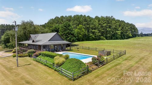441 Bee Hive Rd, Columbus, NC, 28722-7530 | Card Image