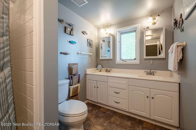 41 Prater Cir, House other with 3 bedrooms, 2 bathrooms and null parking in Star Valley Ranch WY | Image 16