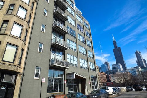 apt-408-770 Gladys Ave, Chicago, IL, 60661-5443 | Card Image