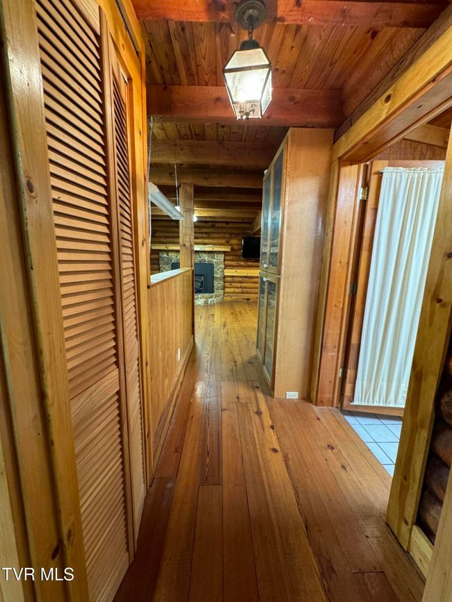 2401 Egan Rd, House other with 4 bedrooms, 3 bathrooms and null parking in Big Stone Gap VA | Image 29