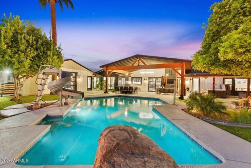 9026 N 67th St, Paradise Valley, AZ, 85253-1904 | Card Image