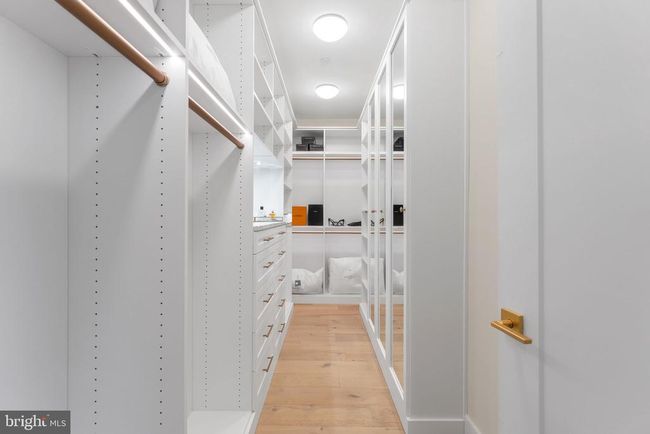 1632 Chain Bridge Rd, Townhouse with 4 bedrooms, 5 bathrooms and null parking in MCLEAN VA | Image 29