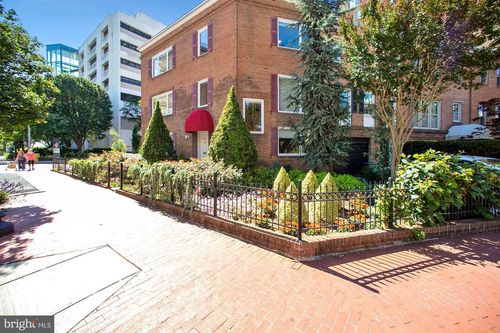 837 New Hampshire Ave Nw, WASHINGTON, DC, 20037-2305 | Card Image
