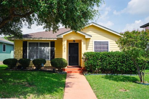 13828 Spring Heath Rd, Pflugerville, TX, 78660-3182 | Card Image