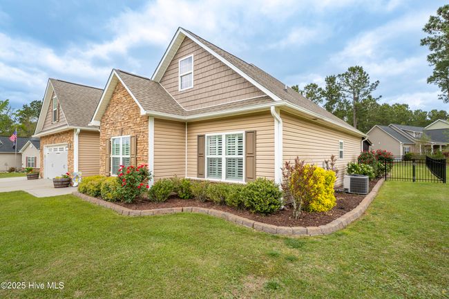 140 W Huckleberry Way, House other with 3 bedrooms, 2 bathrooms and 2 parking in Rocky Point NC | Image 69